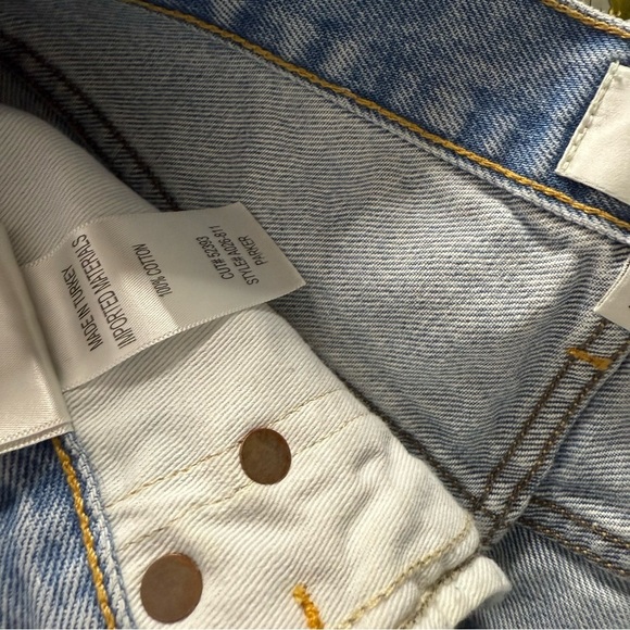 Agolde Parker Denim Women Shorts - Picture 8 of 10